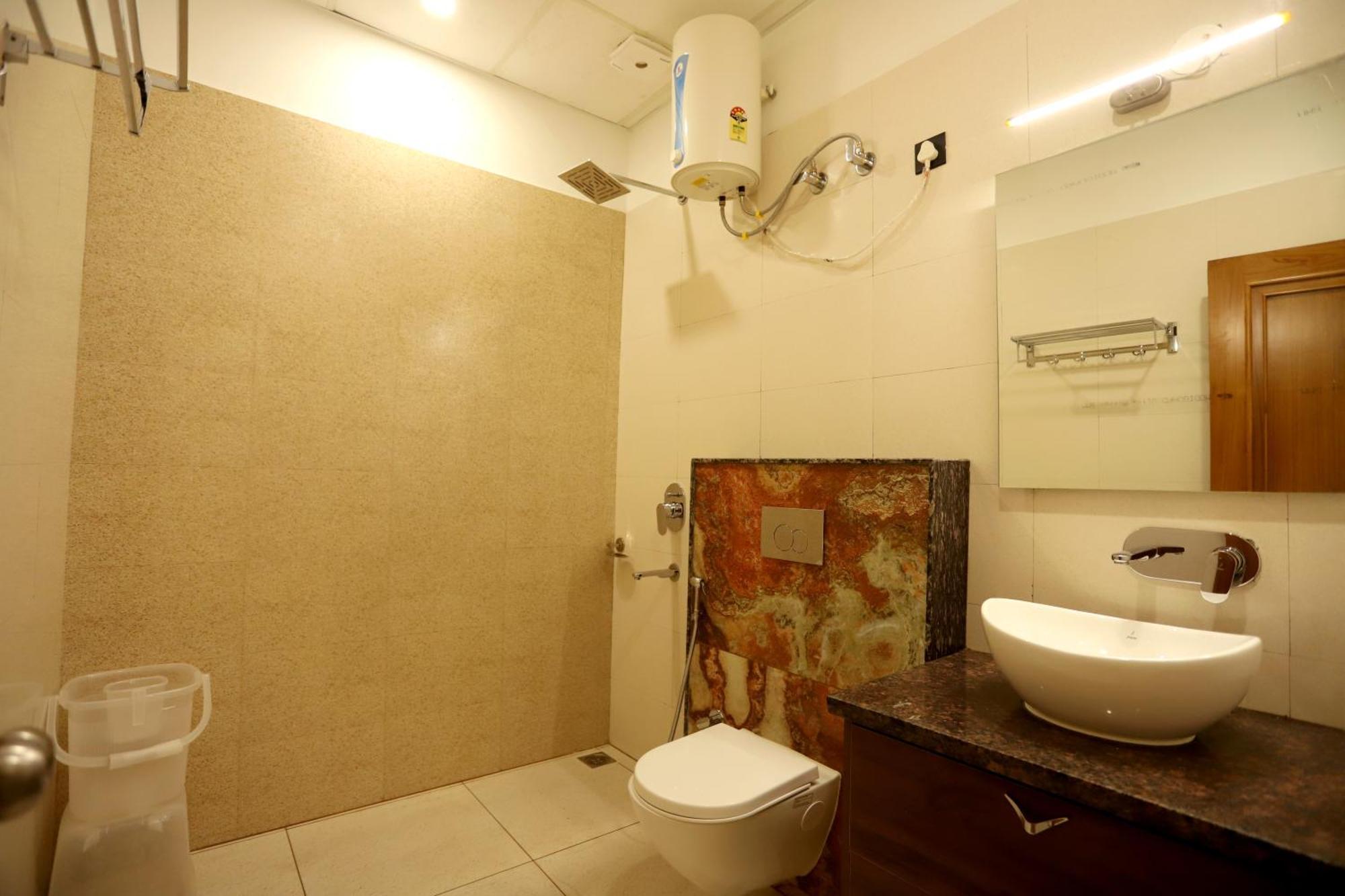 Hotel Dhingra Inn Rewari Exterior photo